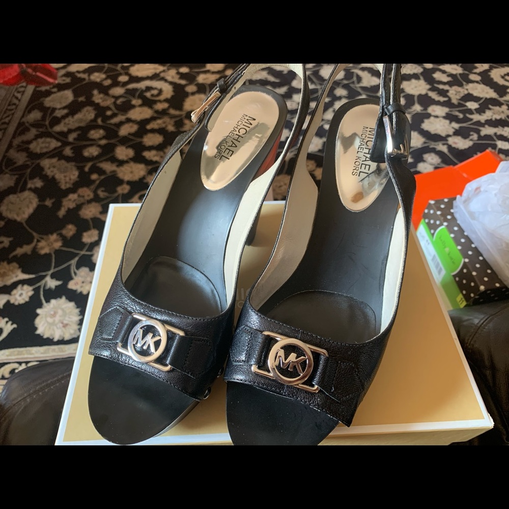 Black MK Wedges